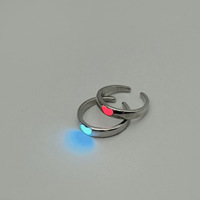 Bague Lumineuse Cœur Bleu Rose pour Femme, Bague Fluorescente qui Brille dans le Noir, Bague Ajustable pour Couple