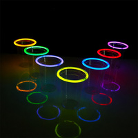 Gobelets lumineux pour fête, gobelets qui brillent dans le noir, 16 oz, en plastique, pour beer pong, bar, Halloween, Noël, fournitures de fête en plein air, personnalisables