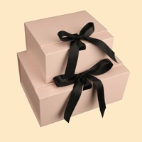 Paquet de luxe personnalisé Insert magnétique en satin noir doublé d'emballage intérieur en satin Aimant pliable pliable