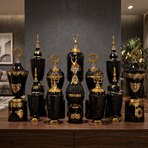 Ensemble de pots décoratifs en métal de luxe avec détails dorés, design Art Déco pour hôtels cinq étoiles, restaurants haut de gamme, hôtellerie haut de gamme - Product Image 5