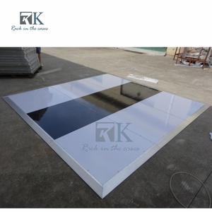 Panel de Piso de Baile Moderno Blanco y Negro Fácil de Instalar para Decoración de Bodas - Product Image 3