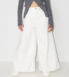 Pantalon et pantalon en <span class=keywords><strong>jean</strong></span> blanc taille haute jambe large pour <span class=keywords><strong>femme</strong></span> de grande taille - Product Image 1