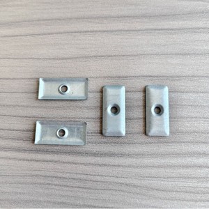 Placa de hierro de cuatro garras Yuyao de 1 pulgada, galvanizada, para muebles de madera maciza, accesorio de fijación - Product Image 1