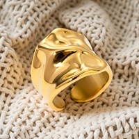 Anillos Abiertos Gruesos de Acero Inoxidable Chapados en Oro al por Mayor, Anillos Anchos Plegados Lisos, Joyería de Moda para Mujeres y Hombres