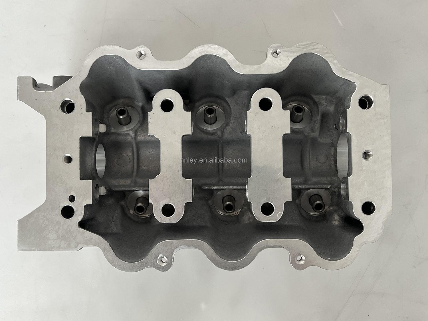 かけるー 370 Engine Cylinder Head for Daihatsu Hijet KIA Towner