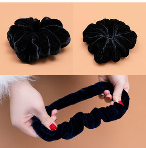 ยางรัดผมผ้าไหม 4 ซม. ผ้าไหมกำมะหยี่ สีพื้น ยางรัดผมกำมะหยี่ ที่รัดผมกำมะหยี่ ทนทาน ขนาดสั่งทำได้ พร้อมป้ายโลโก้ - Product Image 2