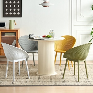 <span class=keywords><strong>Sillones</strong></span> <span class=keywords><strong>de</strong></span> Diseño <span class=keywords><strong>de</strong></span> Plástico Estilo Crema, <span class=keywords><strong>Sillas</strong></span> <span class=keywords><strong>de</strong></span> Plástico Perforadas Únicas <span class=keywords><strong>para</strong></span> Patios, Jardines, Balcones <span class=keywords><strong>y</strong></span> Hogares Minimalistas al Aire Libre - Product Image 3