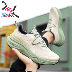 Zapatillas de Running Unisex Estilo Retro 2025 con Placa de Carbono, Suela Engrosada para Absorción de Impactos y Retorno de Energía, Forro de Malla para Fitness - Product Image 1