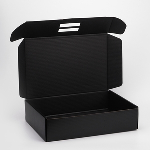 Scatola di spedizione in cartone ondulato grande con logo personalizzato in lamina d'oro biodegradabile - Product Image 4