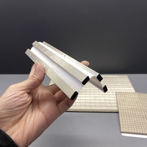 Recut fustellatura calore termico omnidirezionale elettricamente guarnizione adesivo schiuma conduttiva spugna di nichel - Product Image 3