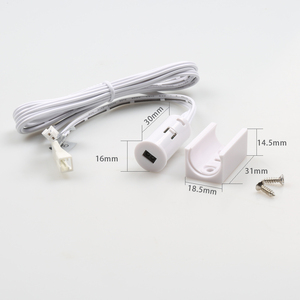 12V/24V 5A 60W Smart IP22 Armario IR Sensor de onda de mano Interruptor de atenuación de luz Gabinete Sensor de luz LED - Product Image 1