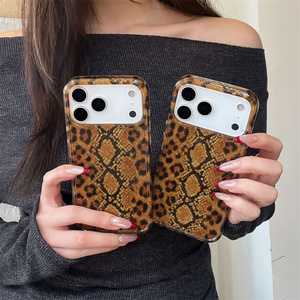 เคสโทรศัพท์มือถือลายเสือดาวและงูแบบ IMD สำหรับ iPhone 17 16 15 14 Pro Max ประดับกลิตเตอร์น่ารักสีทองวิบวับ ฝาหลังแข็งแรง - Product Image 2