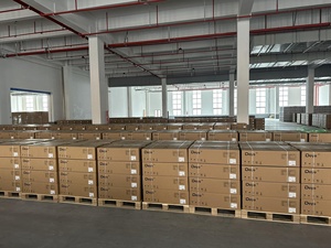 Deye ESS 51,2 V 100Ah LiFePO4 Paquete de batería Sistema de almacenamiento de energía solar para el hogar con contenedor dividido de EE. UU. UE - Product Image 6