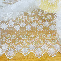Organza maille broderie soluble dans l'eau dentelle broderie tissu vêtements pour enfants robe de mariée moelleux double face dentelle tissu