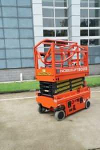 Plataforma Elevadora de Tijera Autopropulsada Eléctrica NOBLELIFT Serie SC de Acero, 240 kg, 5.9 m, Plataforma Móvil Antideslizante - Product Image 5