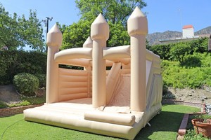 Château Gonflable Commercial à Louer, Château Cafecito (14x14 pieds) <span class=keywords><strong>pour</strong></span> Fêtes et Événements, Équipement de Jeu de Style Princesse <span class=keywords><strong>pour</strong></span> Jardin - Product Image 3