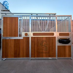 Écurie à <span class=keywords><strong>chevaux</strong></span> classique luxueuse sur mesure de 10 pieds, équipement d'écurie préfabriqué en métal galvanisé, Les <span class=keywords><strong>Chevaux</strong></span> - Product Image 1