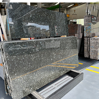 Dalles de granit naturel durable Carreaux de granit vert étoile pour décoration intérieure et extérieure