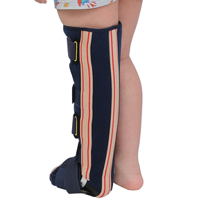 Fixation pré- et post-opératoire des fractures de la cuisse et de la cheville avec fixation par sangle de cheville, et fixation des lésions des ligaments - Product Image 4