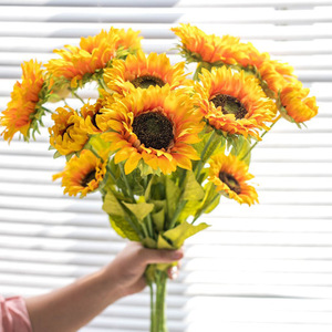 Flor Artificial de Girasol de Seda de 50 cm, Color Amarillo Oscuro y Amarillo Claro, Decoración para el Hogar, Navidad, Marca West Lake Butterfly - Product Image 2