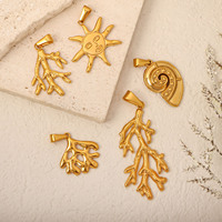 Breloques tendance imperméables en acier inoxydable plaqué or 18 carats, motifs cœur, étoile de mer, coquillage, dauphin, corail, pour la fabrication de bijoux DIY