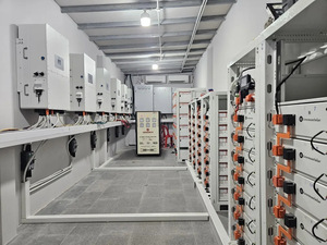 Batería de Almacenamiento de Energía de Alto Voltaje Lifepo4 51.2v 280ah 100kwh 114kwh 200Kwh - Product Image 5