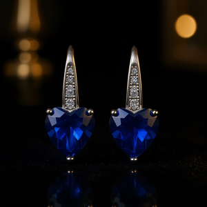 Eleganti orecchini a goccia con cristalli a forma di cuore per donna, montatura a griffe in argento 925, colore blu mare, gioielli romantici da indossare tutti i giorni - Product Image 2