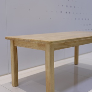 تصميم جديد بالجملة لطاولة طعام للأطفال من الخشب الطبيعي الصلب، مكتب دراسة خشبي للأطفال مع كرسي - Product Image 4