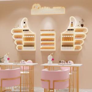 Présentoir mural simple en fer forgé pour vernis à ongles, cosmétiques et parfums - Product Image 2