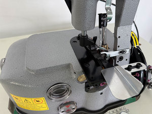 Raynian-2502D Carpet Tape <strong>Edge</strong> Sewing <strong>Machine</strong>. This Is a Sewing <strong>Machine</strong> for Carpet Sewing; Model Number Hick 902. - Product Image 5