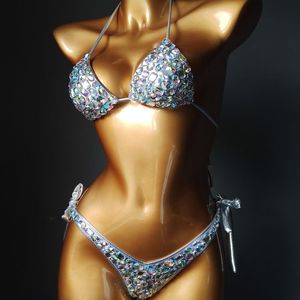 NUOVO ARRIVO Bikini Brasiliano con Top Triangolare, Lacci e Cristalli, Vita a V, 12 Colori - Product Image 6