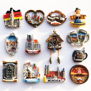 Imán de Resina Personalizado de Alta Calidad con Diseño de Ciudad Polaca, Recuerdo de Edificio Emblemático, Modelo de Nicolaus Copernicus, Souvenir de Globo de Nieve - Product Image 4