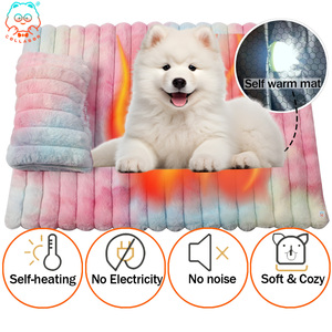 COLLABOR9Color Abnehmbare Fleece Selbstwärmende Katzenmatte Anpassbare Selbstwärmende Katzenbett Rutschfeste Punktmuster Wasserdichte Selbstwärmende Hundematte - Product Image 1