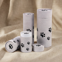 Vente en gros personnalisé biodégradable animal patte imprimé crémation urne pour animaux de compagnie chiens cendres papier diffusion tube cendres dispersion tube