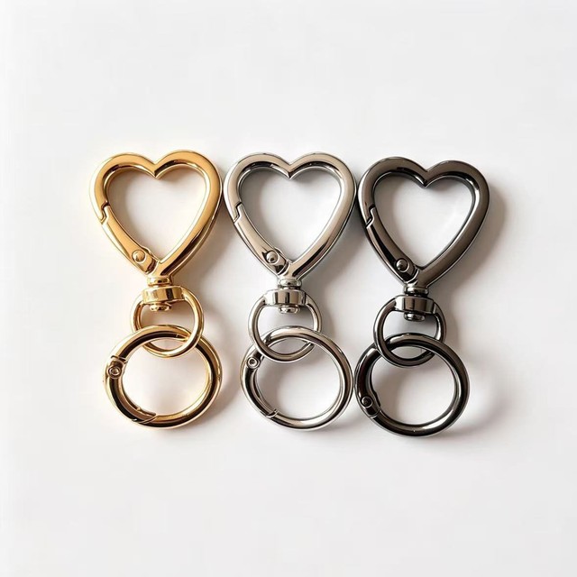 Zinc Alloy 360 Rotatable Keychain Ring Spring Carabiner Snap Hook with Ring Swivel Buckle Metal Hardware Accessory for Bags
