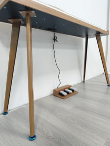 Clavier de piano numérique 88 touches, instrument de musique en PVC imitation bois avec 3 pédales, support et <span class=keywords><strong>banc</strong></span> pliable - Product Image 6