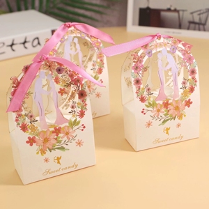 Cajas de Dulces con Estampado Floral y Lazo, Cajas de Regalo de Cartulina Blanca para Bodas, Despedidas de Soltera, Fiestas de Compromiso - Product Image 3