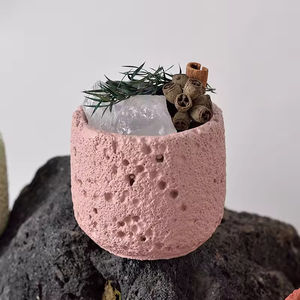 Venta Directa de Fábrica: Contenedores Creativos de Cemento Vacíos para Velas, Tazas de Regalo con Fragancia Romántica para Decoración del Hogar, Estilo Clásico - Product Image 4