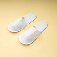 Safepure – Chaussons SPA d'intérieur blancs antidérapants et respirants en tissu éponge doux, à bout fermé, de haute qualité, pour hôtels et spas