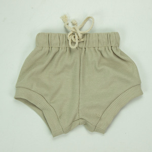 Conjuntos de Ropa de Verano para Niños al por Mayor, Conjunto de Chaleco sin Mangas de Punto Waffle y Pantalones Cortos con Cordón para Bebés - Product Image 6