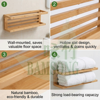 Étagère porte-serviettes murale en bambou naturel, cadre à lattes creuses, style minimaliste neutre, séchage rapide des serviettes de bain