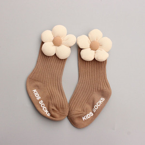 Xiximi Großhandel Baumwolle Nette Blume Kombination Frühherbst Geburt Baby Fetal Hut Prinzessin Anzug Baby Stirnband Socken Set - Product Image 6
