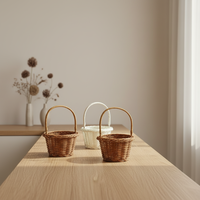 Panier de rangement miniature en rotin et plastique tressé fait main, design floral marron et blanc, adapté aux enfants, panier cadeau à bas prix