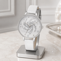 Montre-bracelet tendance pour femme, boîtier en alliage, bracelet en cuir, mouvement à quartz chinois, montre analogique pour femme pour un usage quotidien