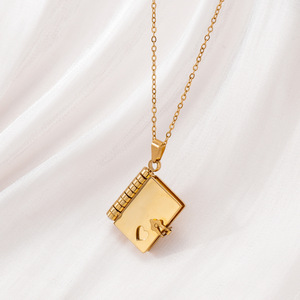 <span class=keywords><strong>Collana</strong></span> con Ciondolo a Libro Apribile e Chiudibile Impermeabile, Mini Medaglione a Libro dell'Amore per Coppie, Gioielli all'Ingrosso, <span class=keywords><strong>Collana</strong></span> in Acciaio Inossidabile - Product Image 5