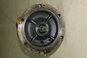Motor de giro remanufacturado para excavadoras YC85 SK70SR SY75 SG025E-138 SG025 - Product Image 2