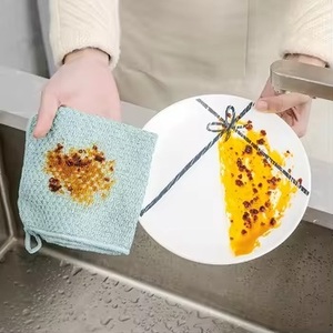 Serviettes de cuisine de qualité supérieure, prix bas, durables, sans peluches, élimination des taches, séchage rapide, mini chiffons en microfibre - Product Image 3