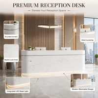 Bureau de réception moderne personnalisable de luxe minimaliste avec motif marbré, façade en bois courbé, éclairage LED, écologique, durable, pour salle de sport, hôtel