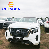 Nouveau Dongfeng Nissan Navara 2WD/4WD 2.0T Manuelle en Stock – Véhicule Utilitaire Pick-up d'Origine