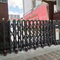 Porte de clôture électrique industrielle automatique rétractable à double porte coulissante pour l'extérieur pour la conception pliante télescopique d'hôpital de gymnase